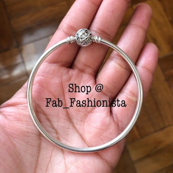 Pandora Pattern of love Bangle limited edition - Picture 3 of 10
